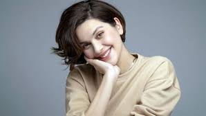 Bergüzar korel kimdir nerelidir kaç yaşında?, bergüzar korel biyografisi boyu kaç? Berguzar Korel Hamileleri Rahat Birakin Magazin Haberleri Ntv