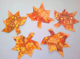 Decorar una boda en temporada de otoño es bastante divertido, porque hay varios colores y bonitas decoración que pueden ser usadas. Hojas De Otono De Cartulina Manualidades Infantiles
