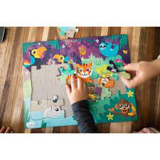 4 sturdy wooden trays hold six 12pc puzzles, three 24pc puzzles, and one 48pc puzzle. Chuckle Roar Tray Puzzles 4pk Fun Illustration Puzzles Puzzle Tray