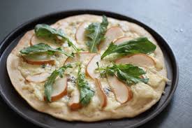 Blue Cheese, Pear and Arugula Pizza