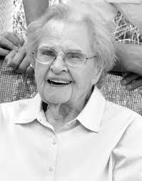 Elizabeth Harter's Instagram, Twitter & Facebook