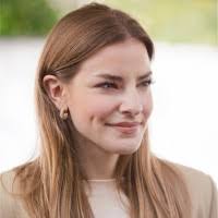 300+ "Stadtfeld" profiles