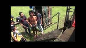 Check spelling or type a new query. Biografi Gus Javar Pasuruan Lukisan