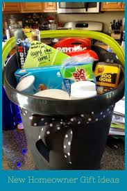 Best Housewarming Gifts For First Time Homeowners In Their First Home Clever Diy Ideas Best Housewarming Gifts House Warming Gift Diy House Warming Gifts