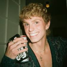 Ethan Houck (@ethan_houck)