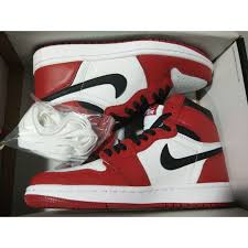 Tặng kèm vớ, móc khoá khi mua giày jordan. Ban Cháº¡y Giay Nike Air Jordan 1 Retro High Og Chicago Tráº¯ng Ä'á» New Shopee Viá»‡t Nam