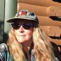 Skiku gets kids making tracks