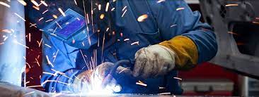 Welders And Welding Technician Career Job Requirements Path Outlook Iresearchnet Mig Welding Machine Welding Machine Mig Welding
