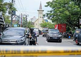 Two Suicide Bombers With Allegiances To Islamic State Blow Themselves Up Outside Indonesian Church Daily Mail Online