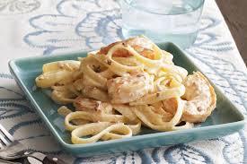 Fetuchini Alfredo De Camarones Con Chipotles Recipe Recipes Food Kraft Recipes