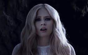 Avril lavigne head above water is the first single in her sixth album. Avril Lavigne Gets Haunting In Head Above Water Music Video