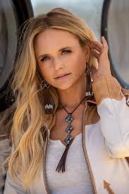 Discover 610 Randa ideas