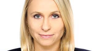 Elisa Ebert's Instagram, Twitter & Facebook