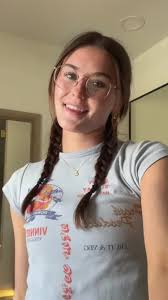 Henk Clip-On Style: Casual Everyday Vibes 😎 @jocelyn avery🌷💫  #tijneyewear #tiktokmakemebuyit #tryitwithtiktok #tijnhaul #fyp  #outfitinspo #ootdideas