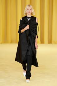 Shop for designer clothing, shoes and accessories by prada. Prada Spring 2021 Ready To Wear Collection Vogue