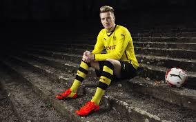 Looking for the best borussia dortmund wallpapers? 3840x2400 Marco Reus 4k Desktop Wallpaper Hd Marco Reus Reus Soccer Players