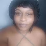 Janis Keyes's Instagram, Twitter & Facebook