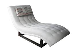 Beauty, comfort, and function are all mixed into the savannah pink tufted chaise lounge. Isabella Chaise Dennis Miller New York