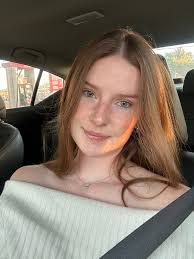 Is there a need for pet care services like grooming and dog walking in the  Ellsworth area?