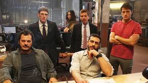 Una donna viene reclutata dal mossad per lavorare sotto copertura a teheran. Sotto Copertura 2 La Serie Tv Che Racconta La Cattura Di Zagaria Panorama
