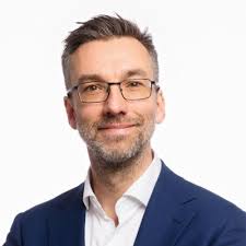 Jacob Khan (@jacobkhan)