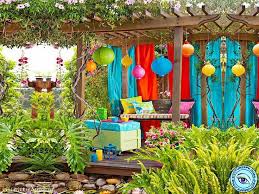 Ensure your patio is prepped for parties all summer with these helpful hacks and outdoor diys including an ultimate grilling station, warming cooler and beverage station. 48 Decorating Ideas For Outdoor Summer Party New Ideas