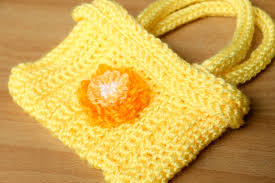 These braids become the foundation for any number of homemade soft goods. How To Spool Knit A Small Carry Bag Spool Knitting French Knitting Knitting