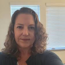 Tracy Sperry's Instagram, Twitter & Facebook