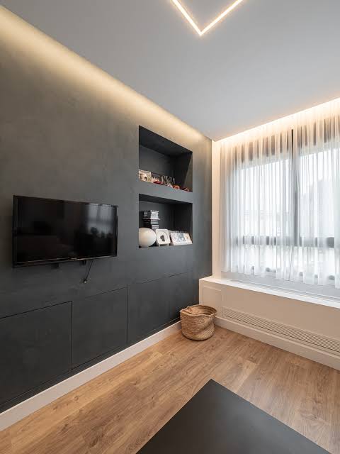 Trend 'Accent Wall' Guna Microcement & Fluted Wall Panel: Solusi Dinding Mewah & Berdimensi