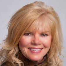 Angela Wetherington's Instagram, Twitter & Facebook