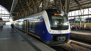 Die fahrt von bremen nach köln mit dem zug dauert durchschnittlich 3 std 21 min für die rund 269 km. Liste Der Stationen Der Regio S Bahn Bremen Niedersachsen Wikipedia