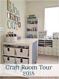 When it comes to storing and finding your favorite items, it's always about organization! 20 Inexpensive Craft Room Organization Ideas Homenthusiastic Craft Room Ideas On A Budget Small Craft Rooms Craft Room Storage