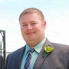 Dina Grimes's Instagram, Twitter & Facebook