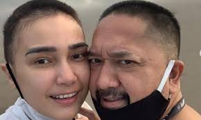 Check spelling or type a new query. Suami Feby Febiola Rela Botakin Rambut Demi Kompak Sama Istri