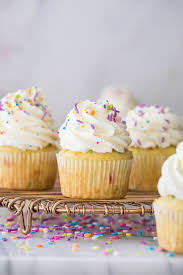 How to make homemade whipped cream: Stabilized Whipped Cream Frosting Sugar Spun Run