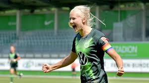 Jun 08, 2021 · auf den tag genau vor 30 jahren scheiterte der vfl wolfsburg zum letzten mal an einem aufstieg. Wolfsburgs Pernille Harder Immer Vorne Dran Sport Sz De