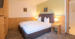 By using/browsing this site you agree to get cookies. Junior Suite 203 Apart Hotel Garni Acksteiner