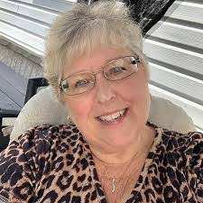 Margo Frey's Instagram, Twitter & Facebook