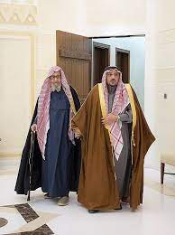 صالح بن فوزان بن عبدالله الفوزان سلمه الله. Ø¹Ø§Ù… Ø§Ù„Ø£Ù…ÙŠØ± ÙÙŠØµÙ„ Ø¨Ù† Ù…Ø´Ø¹Ù„ ÙŠØ³ØªÙ‚Ø¨Ù„ Ø¹Ø¶Ùˆ Ù‡ÙŠØ¦Ø© ÙƒØ¨Ø§Ø± Ø§Ù„Ø¹Ù„Ù…Ø§Ø¡ Ø§Ù„Ø´ÙŠØ® ØµØ§Ù„Ø­ Ø§Ù„ÙÙˆØ²Ø§Ù† ÙˆÙƒØ§Ù„Ø© Ø§Ù„Ø£Ù†Ø¨Ø§Ø¡ Ø§Ù„Ø³Ø¹ÙˆØ¯ÙŠØ©