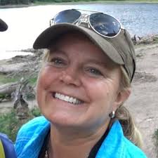 Shelley Tracy (@ShelTra)