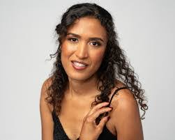 Olivia Ogden's Instagram, Twitter & Facebook