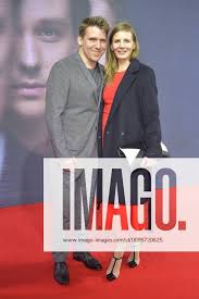 Theresa Langer's Instagram, Twitter & Facebook