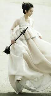 Fusion Wedding Fashion Colorful Modern Hanbok Wedding Inspirasi Korean Wedding Dress Hanbok Wedding Dress Modern Hanbok