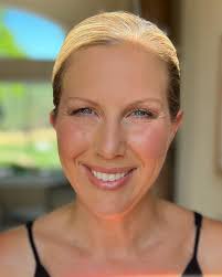 Our Sunset Makeup Colorful Highlighters ✨ Available now at sunsetmakeup.com  ❤️ • #colorfulmakeup #creativemakeup #eyemakeup #glittermakeup #altmakeup