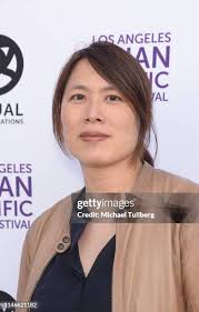 321 Doris Rose Photos & High Res Pictures