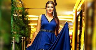 Vadivelu's popular character names in tamil movies photos 1/57 photos of tamil actor vadivelu's popular character names in tamil movies. Ssn5ikjwddhubm