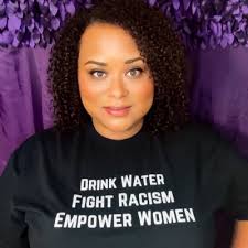 Calés McGinnis calesmcginnis.bsky.social