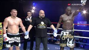 Cătălin moroșanu își dorește cu ardoare încă un meci în ring și spune că vrea să lupte pentru ultima dată în anglia, la londra, în fața românilor din diaspora. Pro Tv CÄƒtÄƒlin MoroÈ™anu Despre Cat De Greu I A Fost SÄƒ Se IntoarcÄƒ In Ring DupÄƒ Ferma Am Pierdut Mult In Greutate