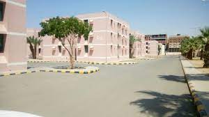 جامعة الملك سعود جامعة سعودية حكومية مستقلة تقع في الرياض.تم افتتاحها في يوم 14 ربيع الثاني 1377 هـ / 6 نوفمبر 1957، وتعتبر ثاني جامعة تأسست في المملكة بعد جامعة أم القرى، وكان ذلك عندما أمر الملك عبد العزيز بتأسيس كلية. Ø§Ø¯Ø§Ø±Ø© Ø§Ù„Ø§Ø³ÙƒØ§Ù† Ø£Ø­Ø¯Ø§Ø« Ù…ØµÙˆØ±Ø© ØµÙˆØ± Ø³ÙƒÙ† Ø§Ù„Ø·Ù„Ø§Ø¨