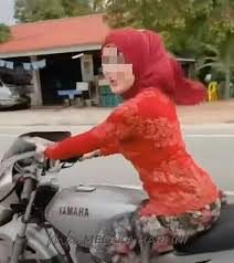 Official twitter / laman rasmi cawangan kejuruteraan mekanikal negeri melaka, jabatan kerja raya melaka | twuko. Awek Kebaya Kena Saman